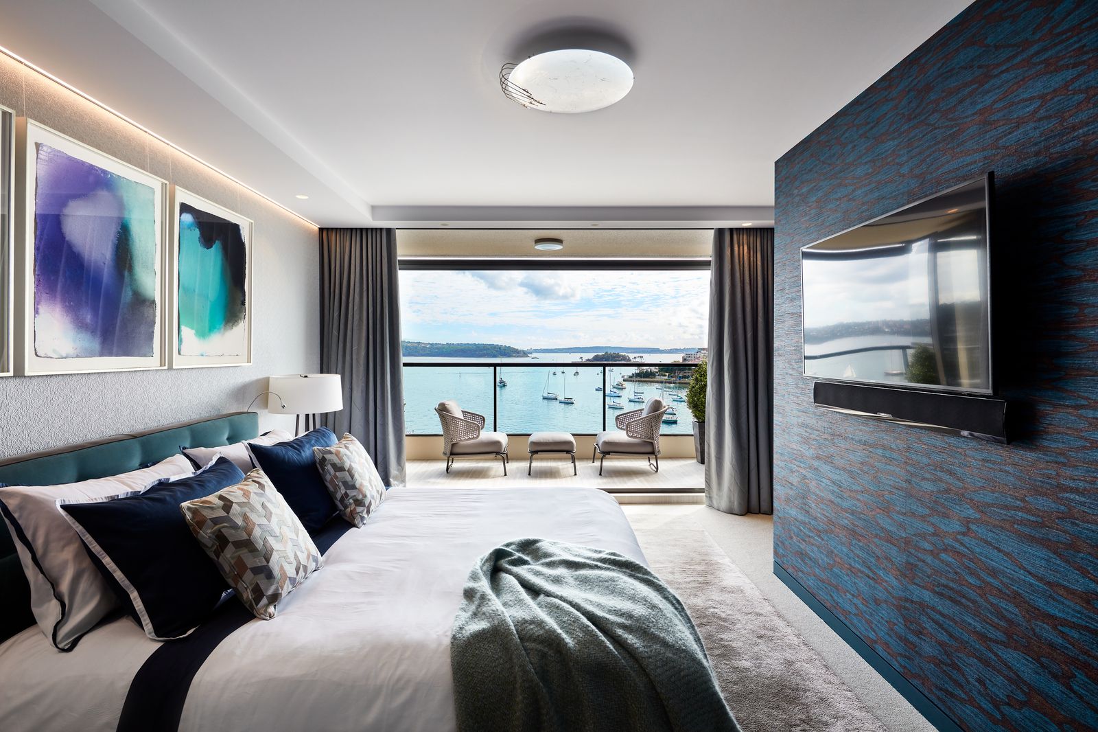 Integrated residence by Smart Home Solutions